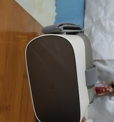 小米VR眼镜299元，性价比如何？（体验高质量虚拟现实，小米VR眼镜是否值得购买？）