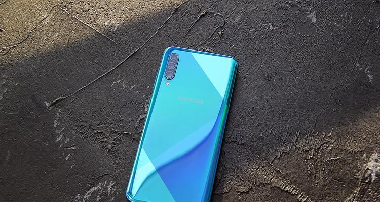 三星A7100续航能力解析（全天续航、高效省电，体验持久电量之美）