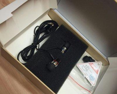 喜木耳机的性能与特点（探究喜木耳机的音质、外观和功能）