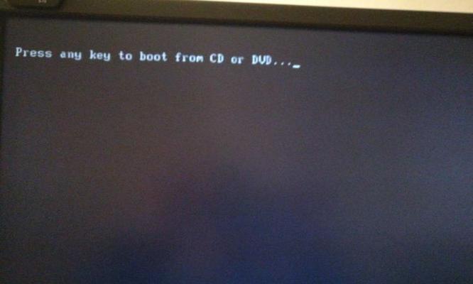 使用光盘安装Win7系统的详细教程（在Win10上使用光盘安装Win7系统的步骤和要点）