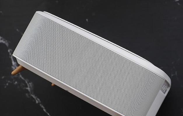 探索以Lightank投影的未来发展（光影时代，投影科技的无限可能）